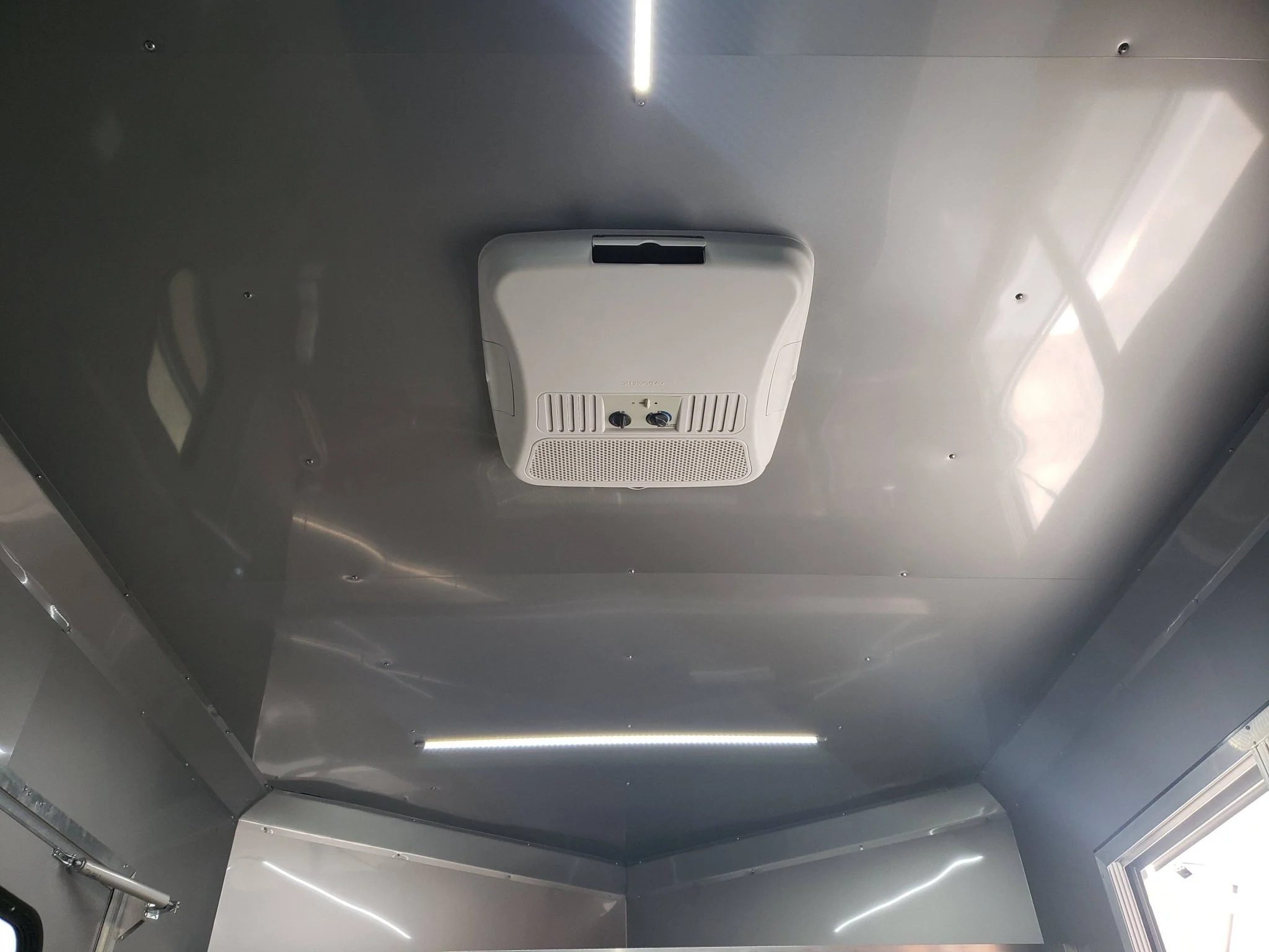 1478-white-8.5-x-22-bbq-porch-concession-food-trailer-7.webp White 8.5' x 22' BBQ Porch Concession Food Trailer