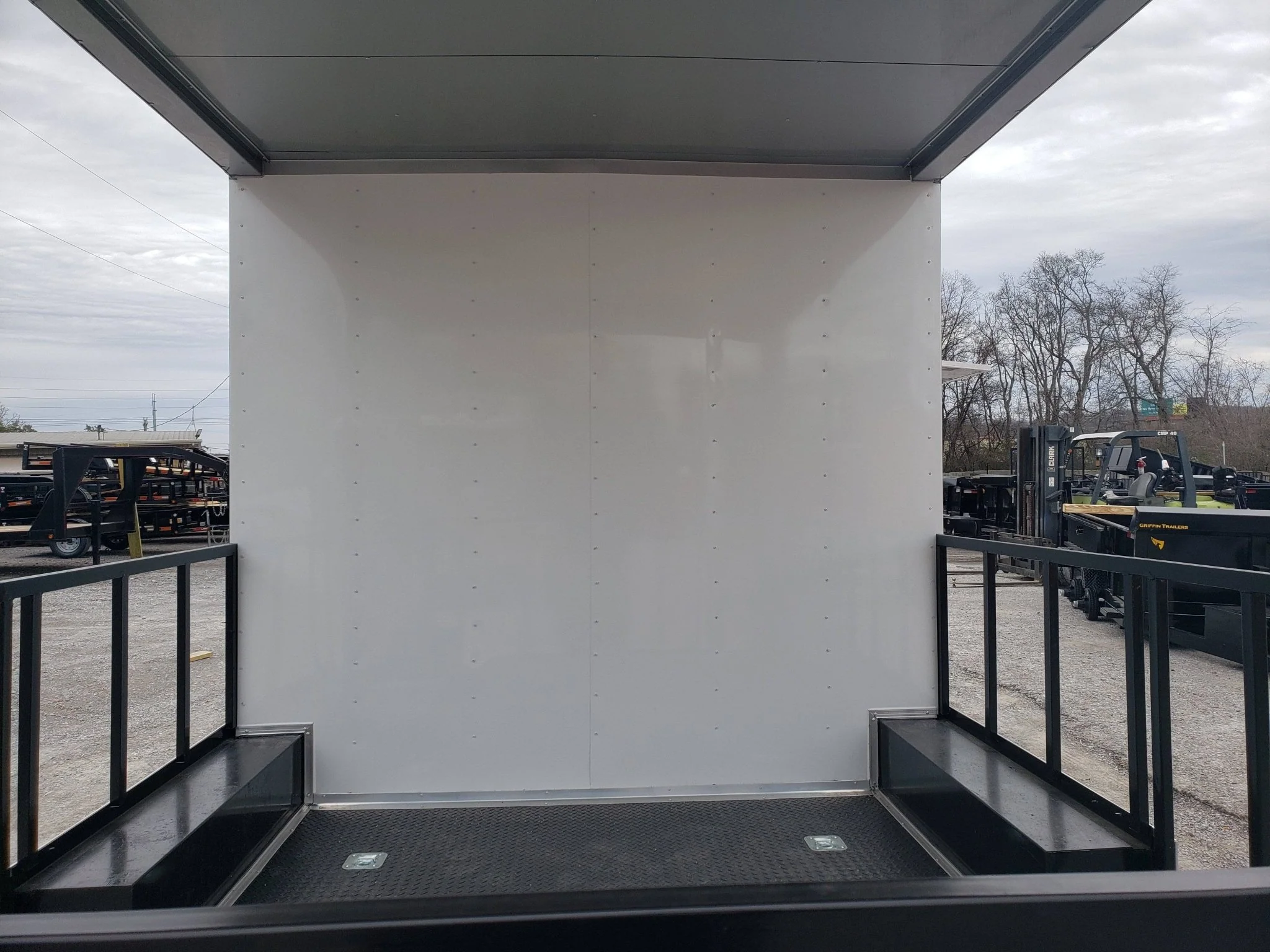 1478-white-8.5-x-22-bbq-porch-concession-food-trailer-9.webp White 8.5' x 22' BBQ Porch Concession Food Trailer