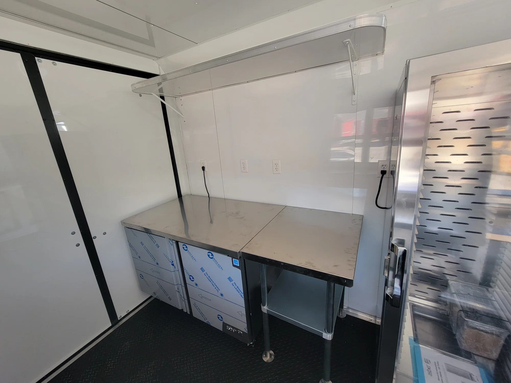 15-7-x-14-concession-trailer-brandywine-with-blackout-trim-14.webp 7' X 14' Concession Trailer Brandywine With Blackout Trim