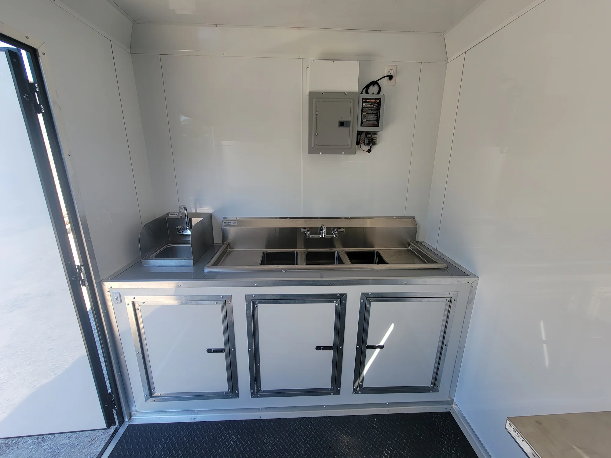 15-7-x-14-concession-trailer-brandywine-with-blackout-trim-15.webp 7' X 14' Concession Trailer Brandywine With Blackout Trim