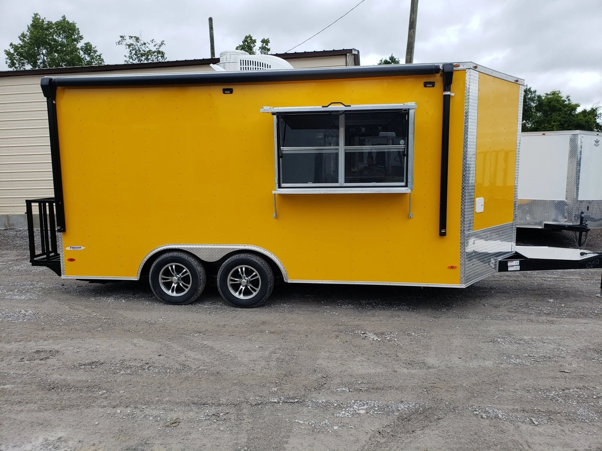 156-8.5-x-16-penske-yellow-concession-food-trailer-2.webp 8.5' x 16' Penske Yellow Concession Food Trailer