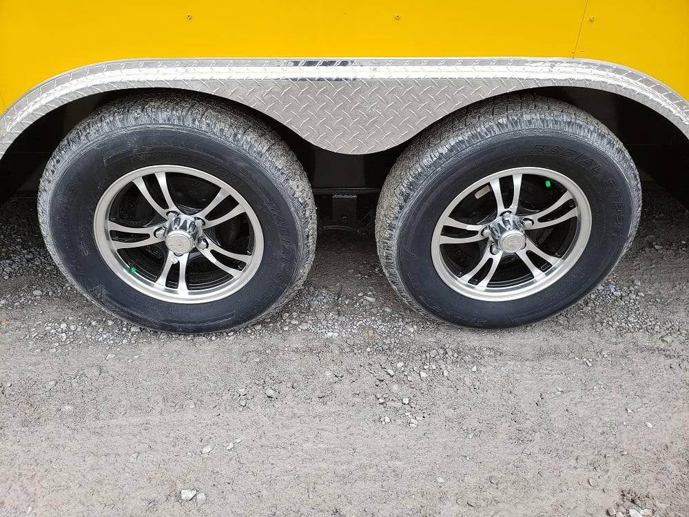 156-8.5-x-16-penske-yellow-concession-food-trailer-7.jpg 8.5' x 16' Penske Yellow Concession Food Trailer