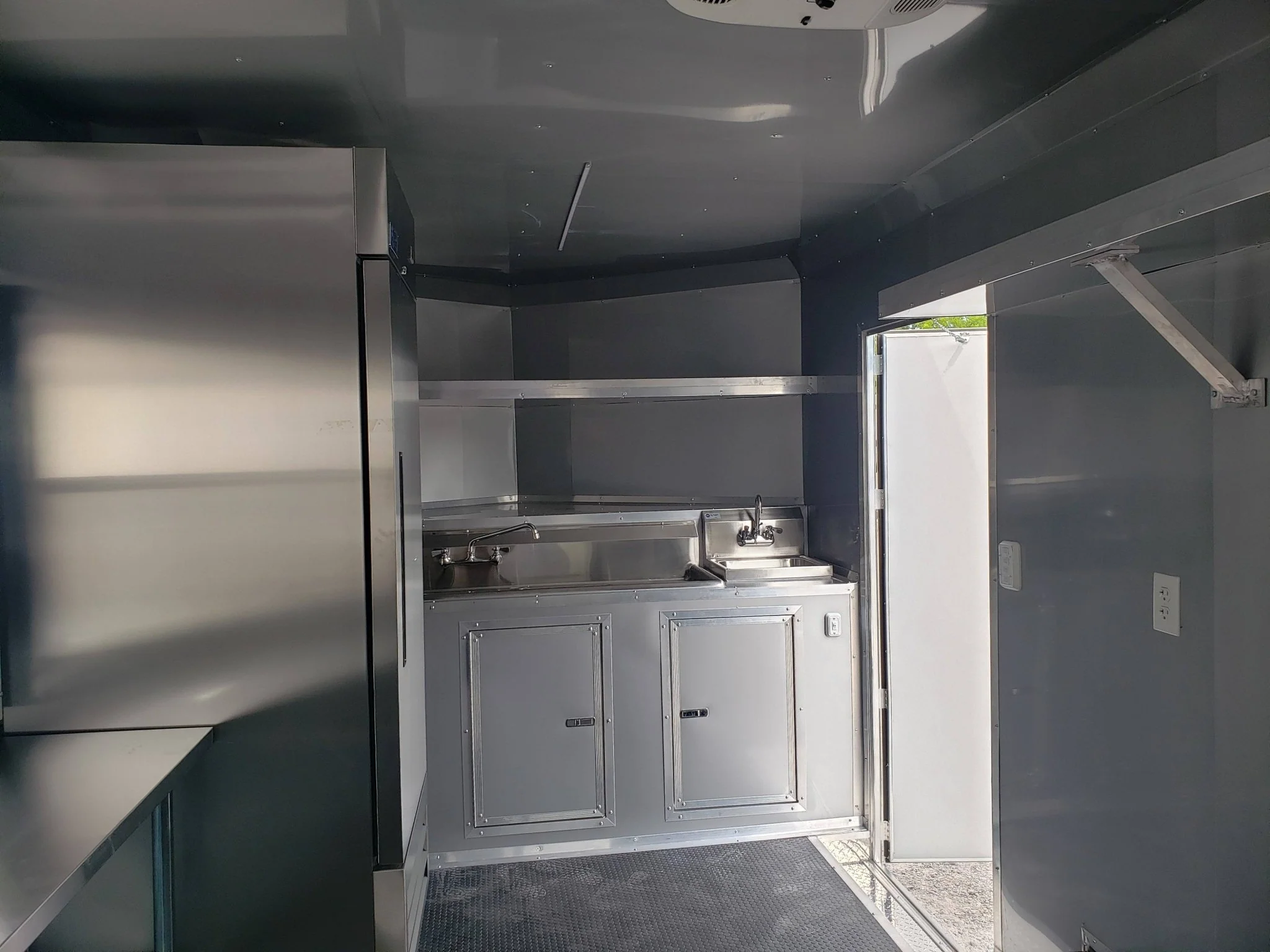 8.5' x 16' Penske Yellow Ice Cream Concession Food Trailer With Appliances