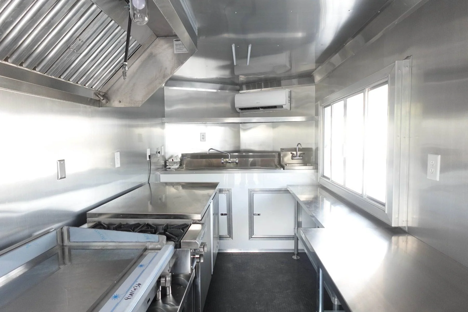 17-7-x-14-white-concession-trailer-food-event-catering-6.webp 7' X 14' White Concession Trailer Food Event Catering