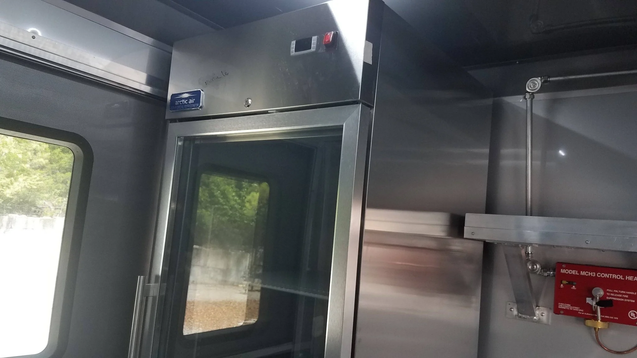 185-8.5-x-16-white-concession-food-trailer-with-appliances-2.webp 8.5' x 16' White Concession Food Trailer With Appliances