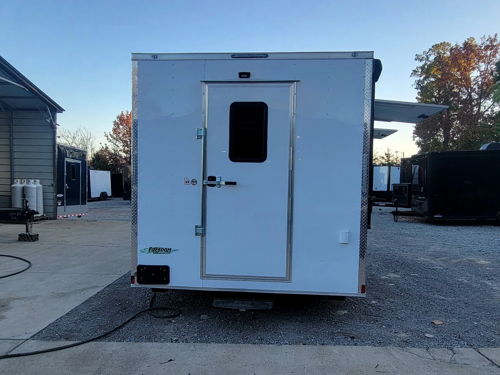 193-8.5-x-16-white-custom-pizza-concession-trailer-event-catering-10.webp 8.5' X 16' White Custom Pizza Concession Trailer Event Catering