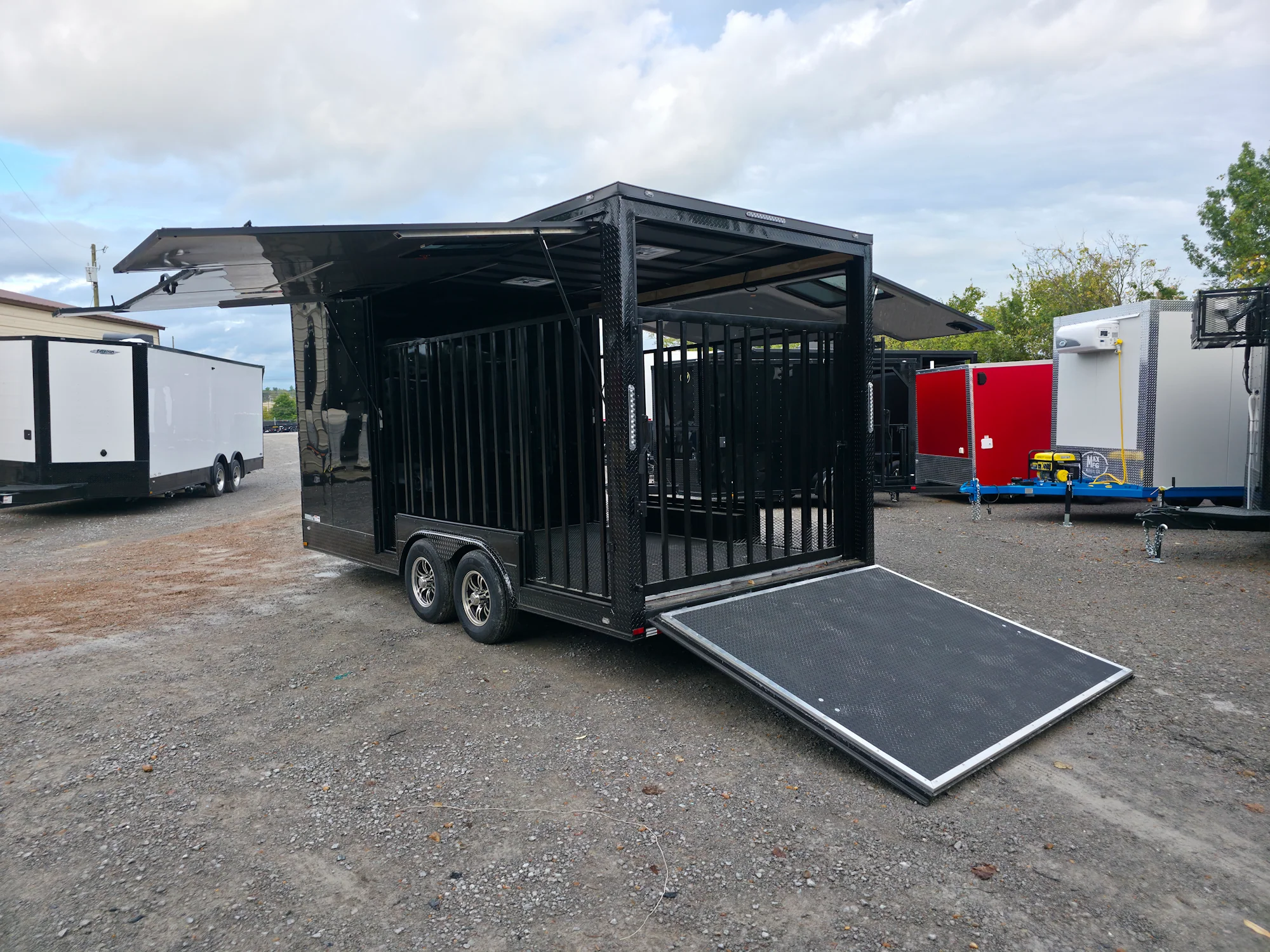 234-8.5-x-18-black-with-blackout-petting-zoo-enclosed-trailer-14.webp 8.5' X 18' Black With Blackout Petting Zoo Enclosed Trailer