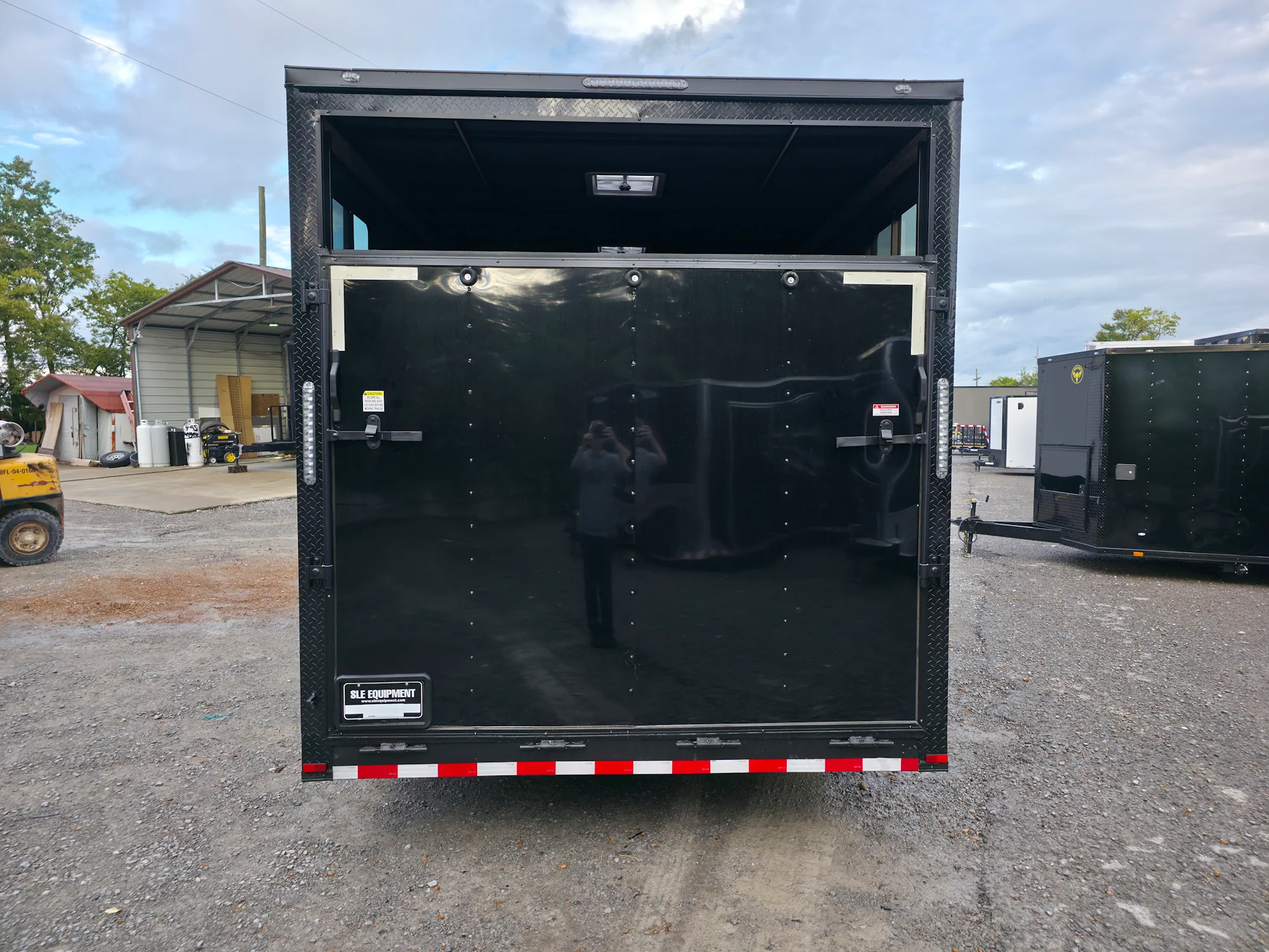 234-8.5-x-18-black-with-blackout-petting-zoo-enclosed-trailer-6.webp 8.5' X 18' Black With Blackout Petting Zoo Enclosed Trailer