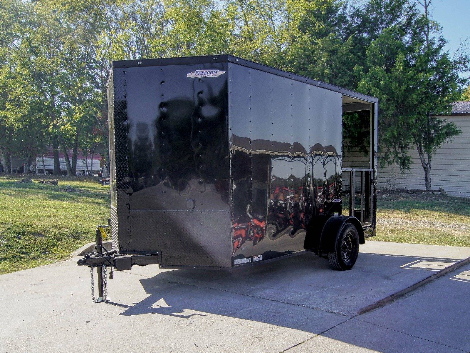 24-7x12-black-concession-porch-trailer-food-serving-merchandising-3.jpg 7x12 Black Concession Porch Trailer Food Serving Merchandising