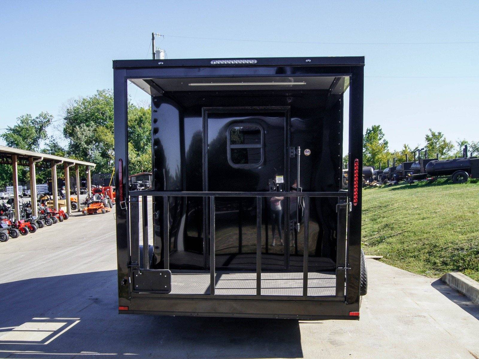 24-7x12-black-concession-porch-trailer-food-serving-merchandising-5.jpg 7x12 Black Concession Porch Trailer Food Serving Merchandising