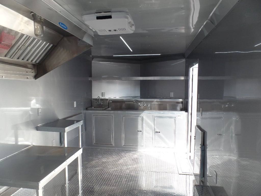 263-8.5-x-18-concession-trailer-food-catering-event-13.jpg 8.5' x 18' Concession Trailer Food Catering Event