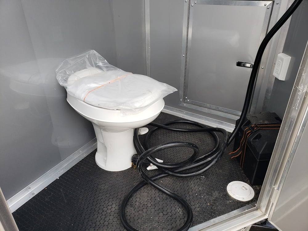 305-8.5-x-18-white-concession-food-trailer-with-restroom-2.jpg 8.5' x 18' White Concession Food Trailer with Restroom