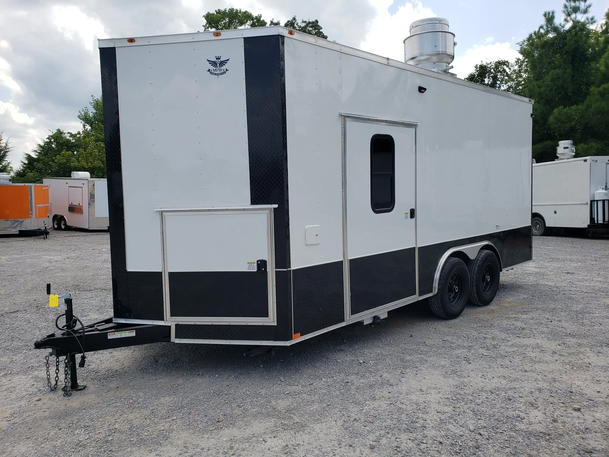 314-8.5-x-18-white-pizza-vending-concession-food-trailer-7.webp 8.5' x 18' White Pizza Vending Concession Food Trailer