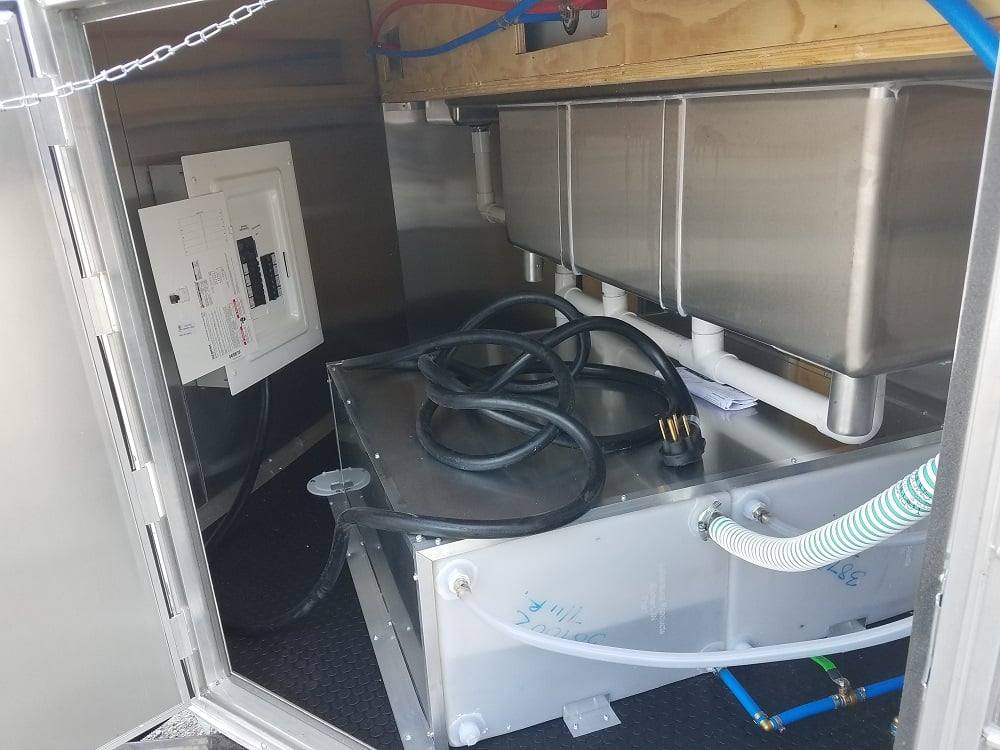 324-8.5-x-20-bbq-porch-white-concession-food-trailer-2.jpg 8.5' x 20' BBQ Porch White Concession Food Trailer