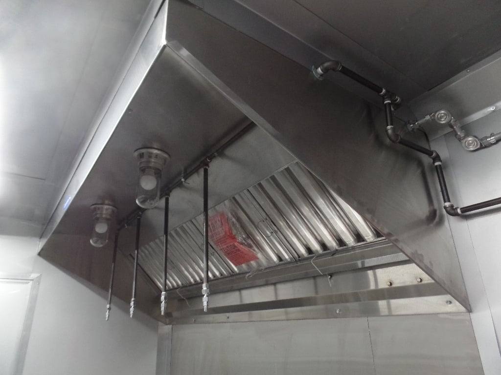 329-8.5-x-20-black-bbq-porch-concession-food-trailer-with-appliances-29.jpg 8.5' x 20' Black BBQ Porch Concession Food Trailer With Appliances