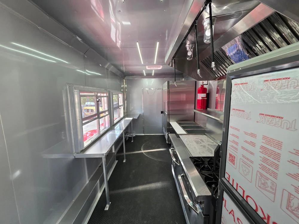 34-8.5-x-34-gooseneck-concession-trailer-victory-red-food-event-catering-19.webp 8.5 X 34 Gooseneck Concession Trailer Victory Red Food Event Catering