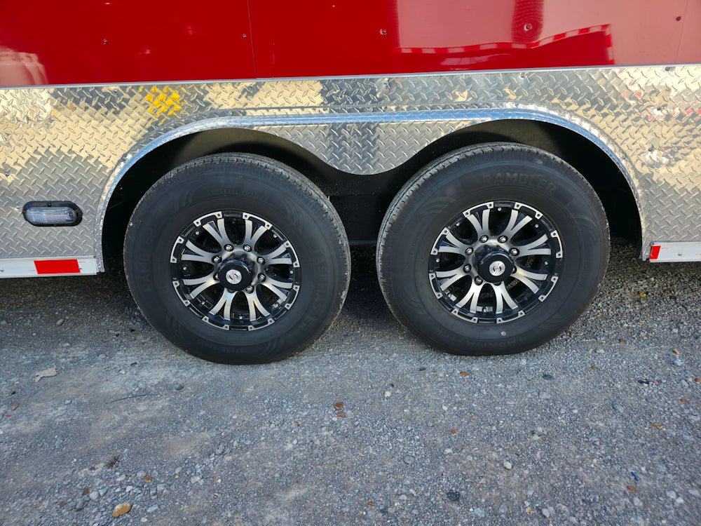 34-8.5-x-34-gooseneck-concession-trailer-victory-red-food-event-catering-5.jpg 8.5 X 34 Gooseneck Concession Trailer Victory Red Food Event Catering
