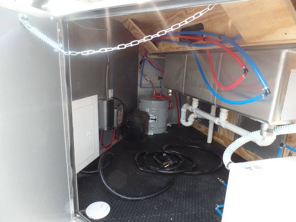 346-8.5-x-20-black-food-catering-trailer-6.jpg 8.5' x 20' Black Food Catering Trailer
