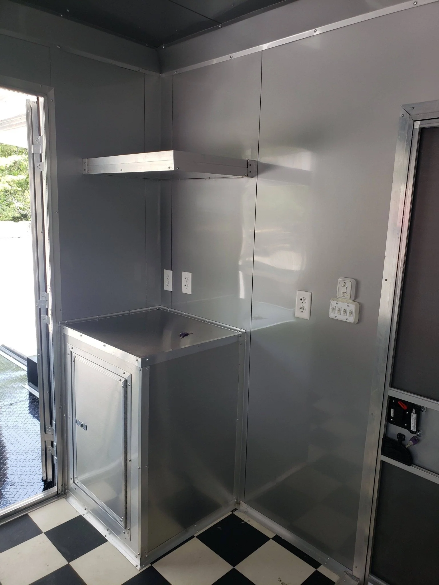 354-8.5-x-20-black-porch-style-concession-trailer-21.webp 8.5' x 20' Black Porch Style Concession Trailer