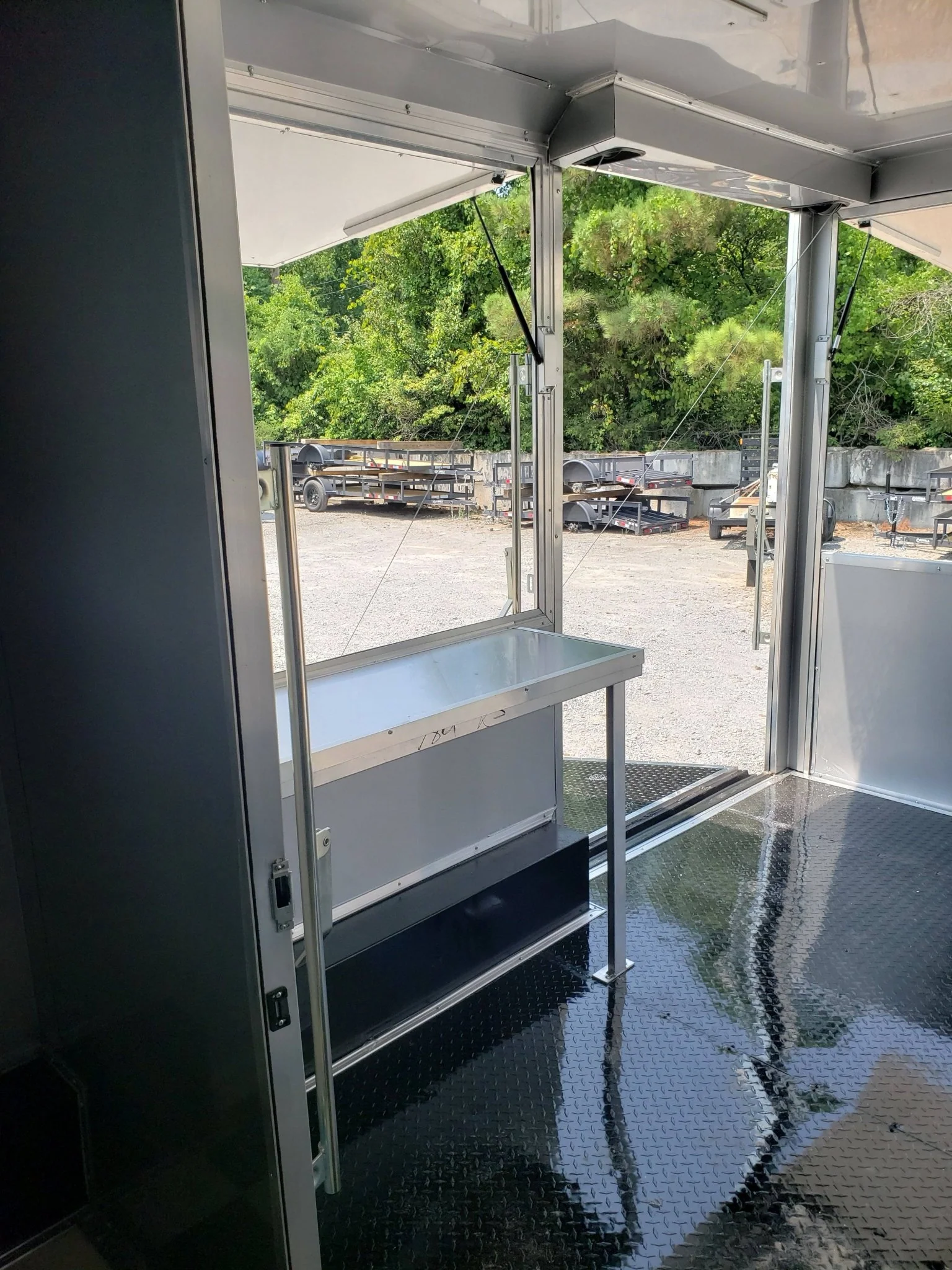 354-8.5-x-20-black-porch-style-concession-trailer-25.webp 8.5' x 20' Black Porch Style Concession Trailer