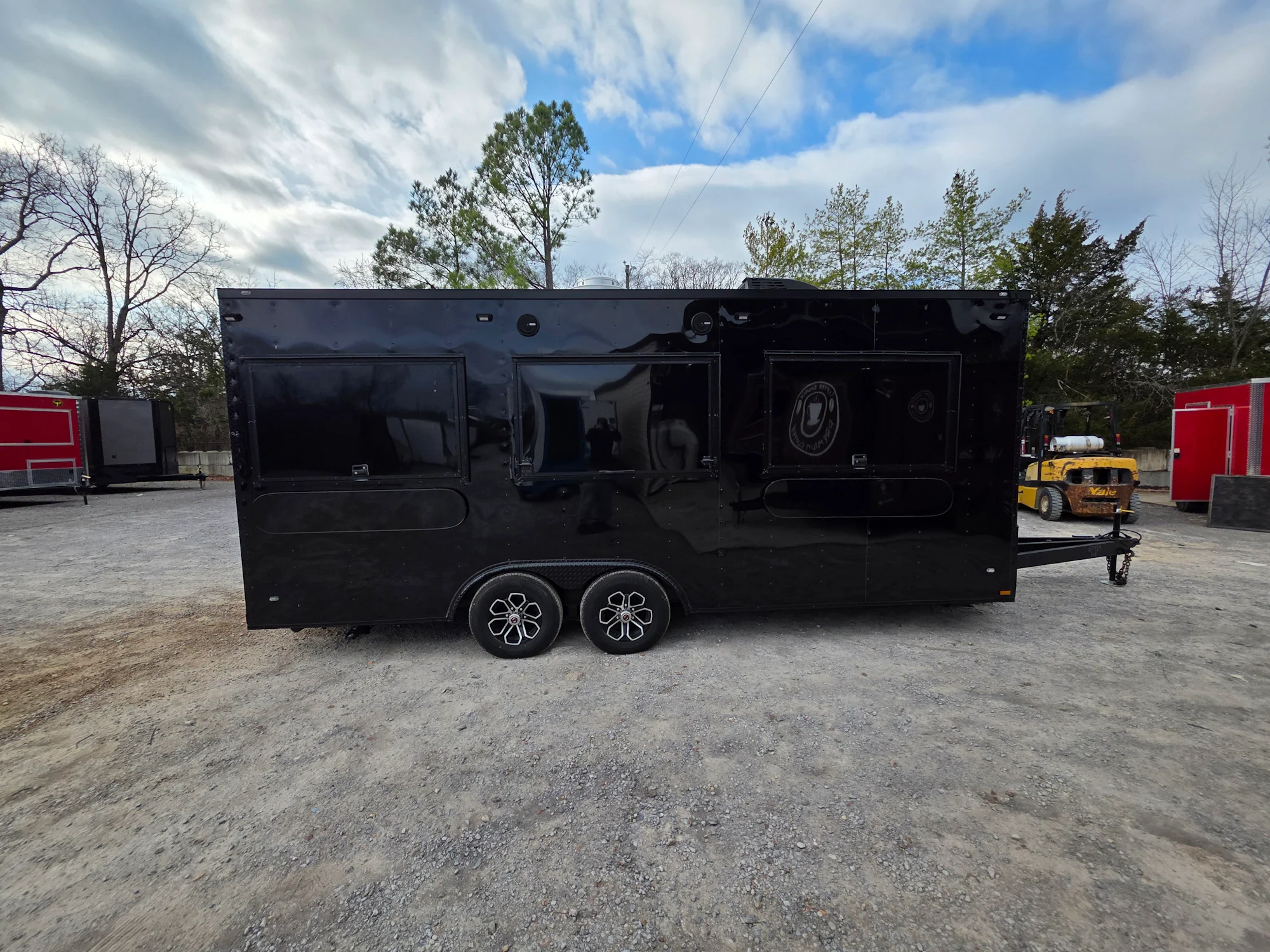 357-8.5-x-20-black-with-blackout-concession-trailer-food-event-catering-10.webp 8.5' X 20' Black With Blackout Concession Trailer Food Event Catering