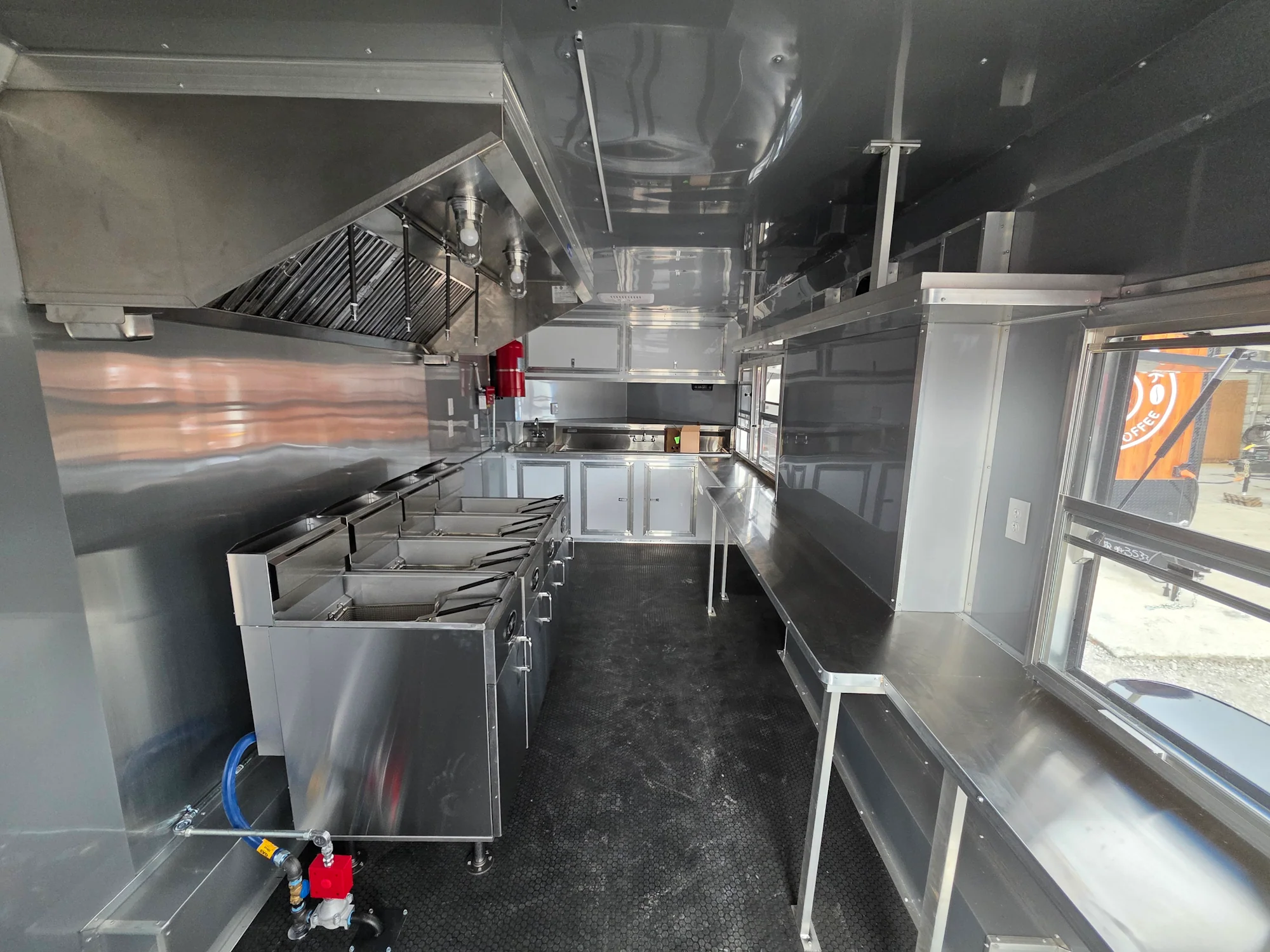 357-8.5-x-20-black-with-blackout-concession-trailer-food-event-catering-17.webp 8.5' X 20' Black With Blackout Concession Trailer Food Event Catering