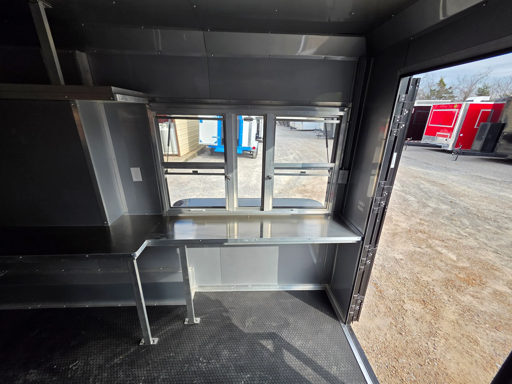 357-8.5-x-20-black-with-blackout-concession-trailer-food-event-catering-27.webp 8.5' X 20' Black With Blackout Concession Trailer Food Event Catering
