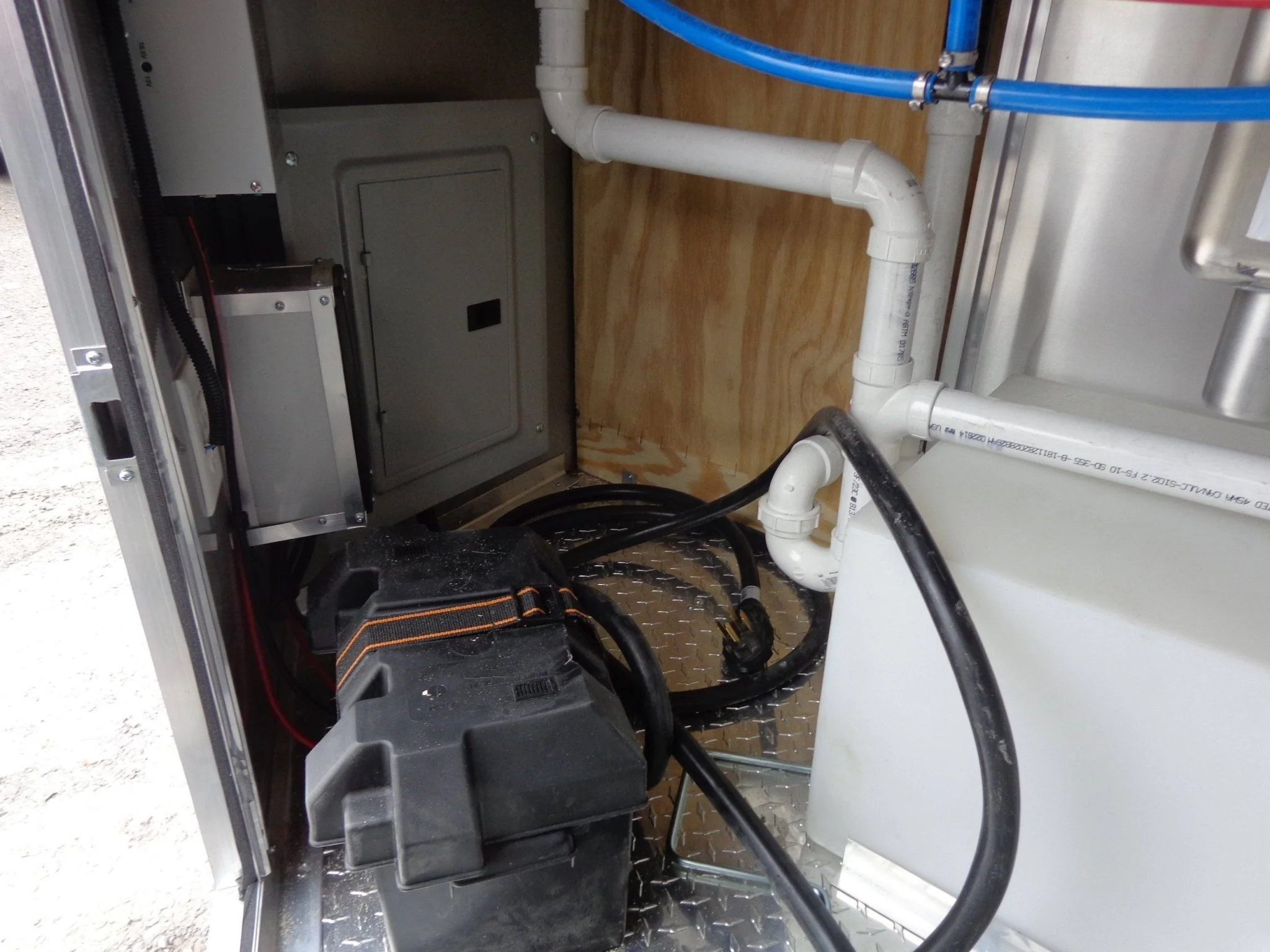 360-8.5-x-20-brandy-wine-concession-food-trailer-12.webp 8.5' x 20' Brandy Wine Concession Food Trailer