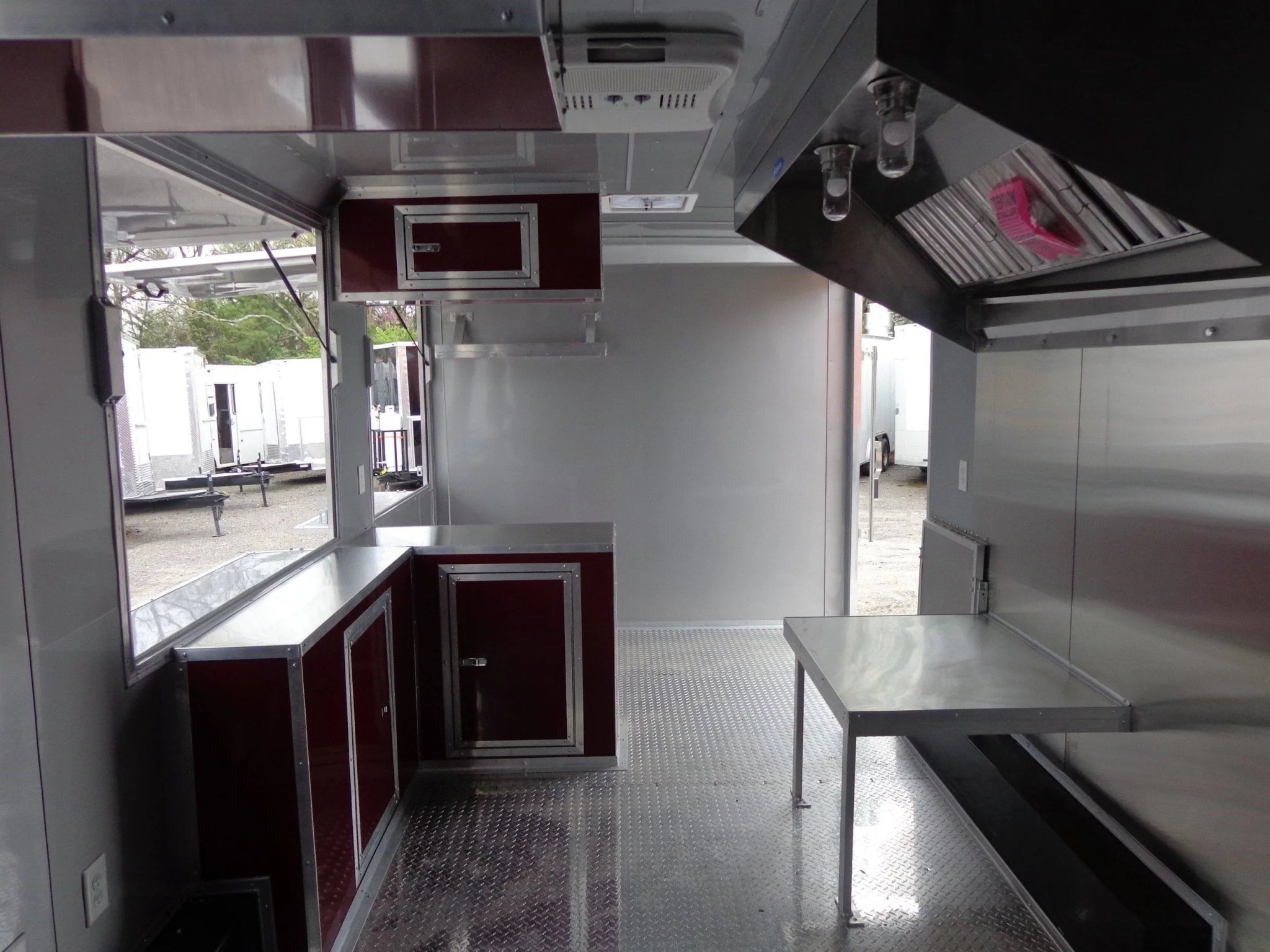 360-8.5-x-20-brandy-wine-concession-food-trailer-15.webp 8.5' x 20' Brandy Wine Concession Food Trailer