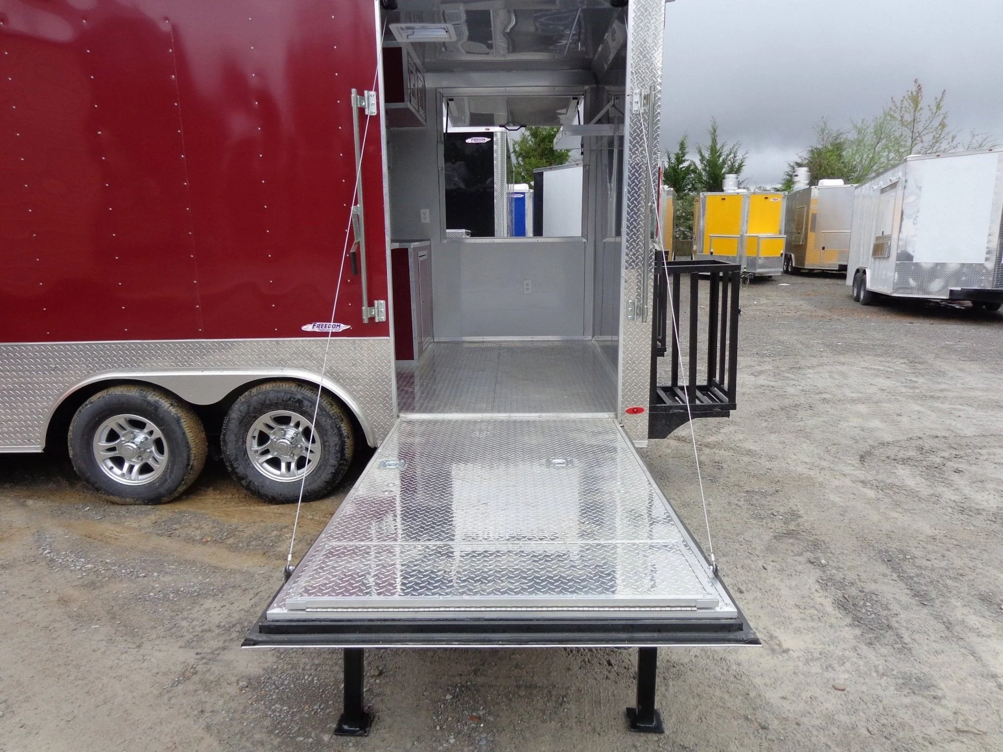 360-8.5-x-20-brandy-wine-concession-food-trailer-28.webp 8.5' x 20' Brandy Wine Concession Food Trailer