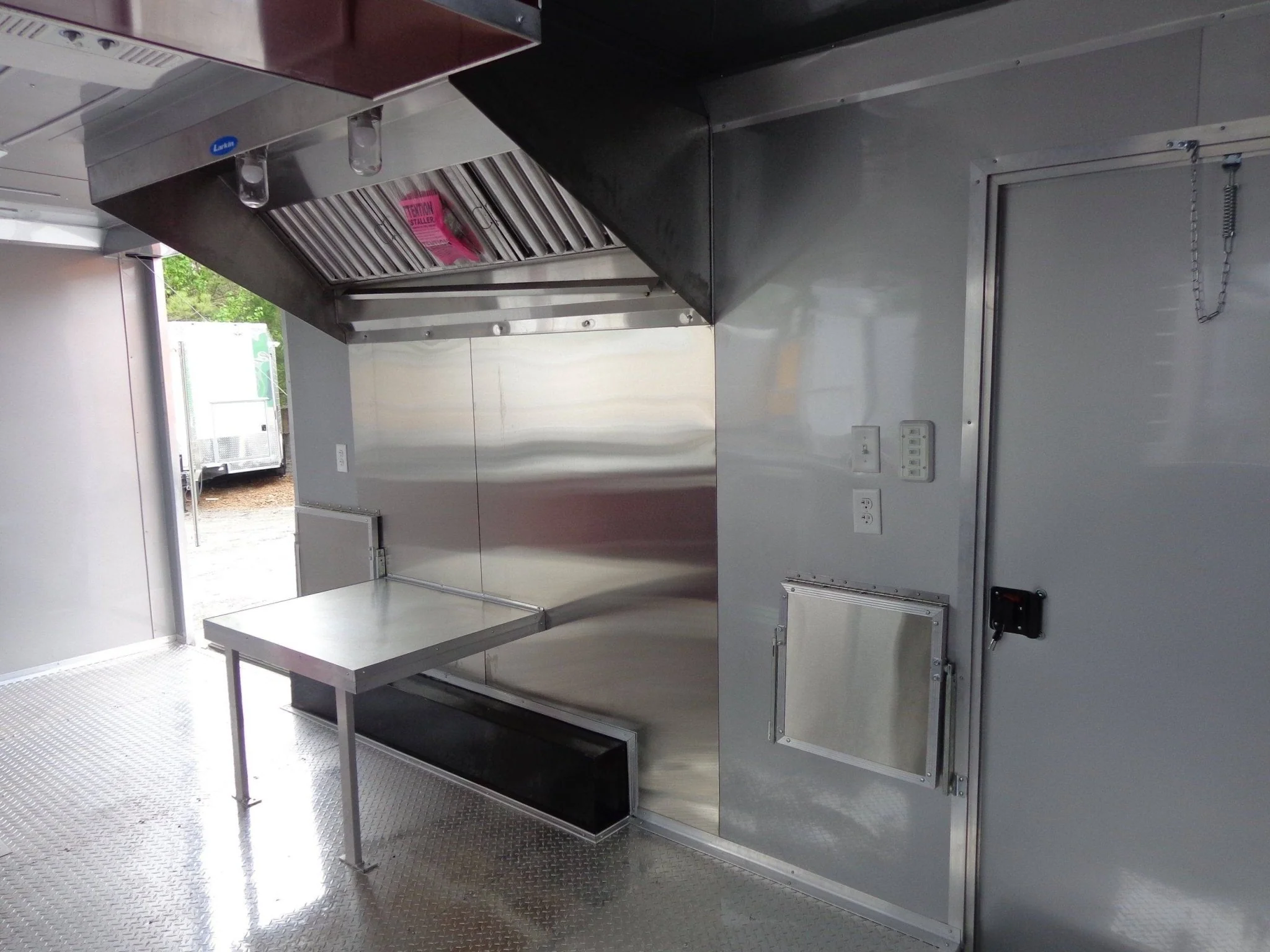 360-8.5-x-20-brandy-wine-concession-food-trailer-30.webp 8.5' x 20' Brandy Wine Concession Food Trailer