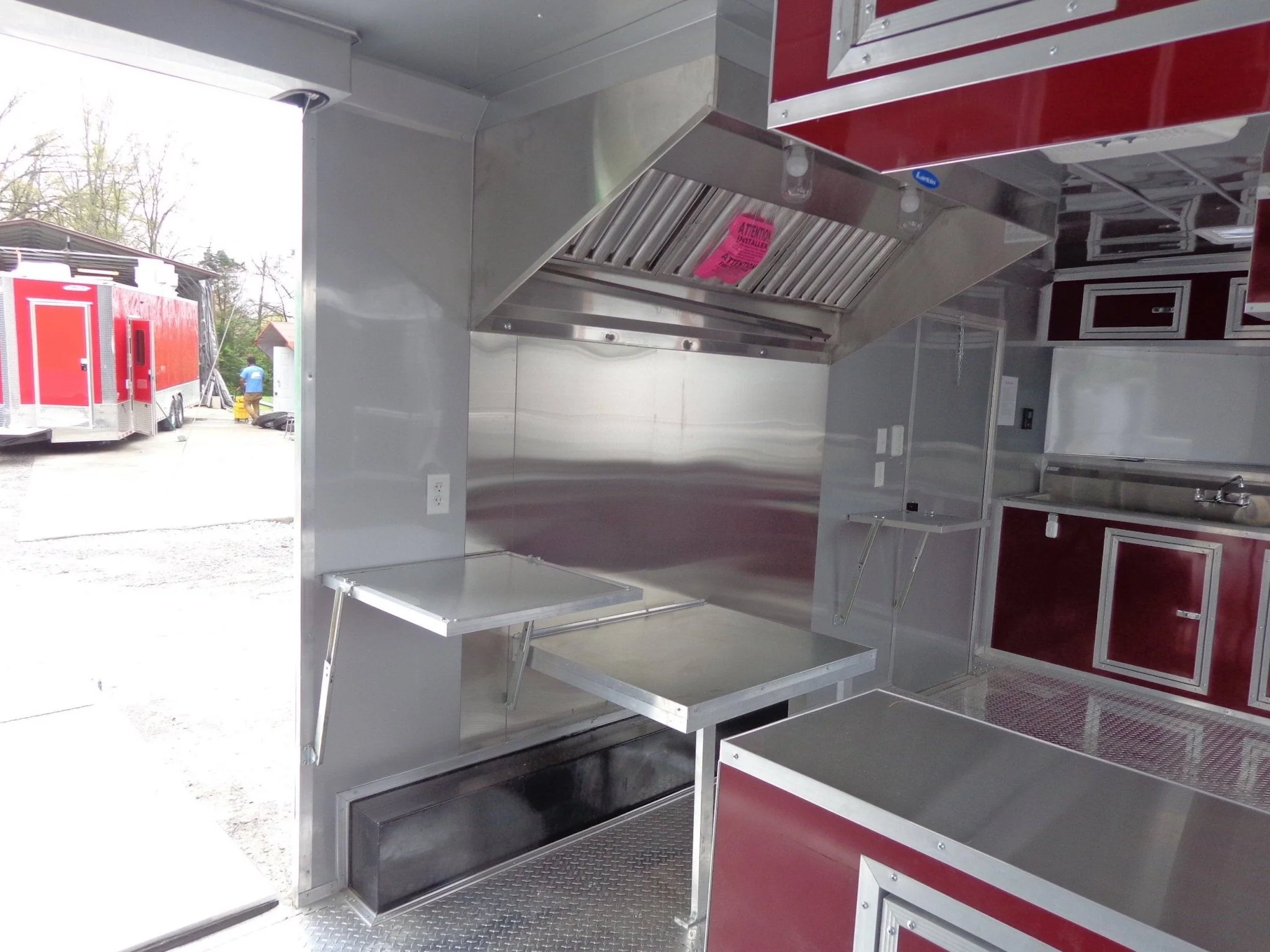 360-8.5-x-20-brandy-wine-concession-food-trailer-6.webp 8.5' x 20' Brandy Wine Concession Food Trailer