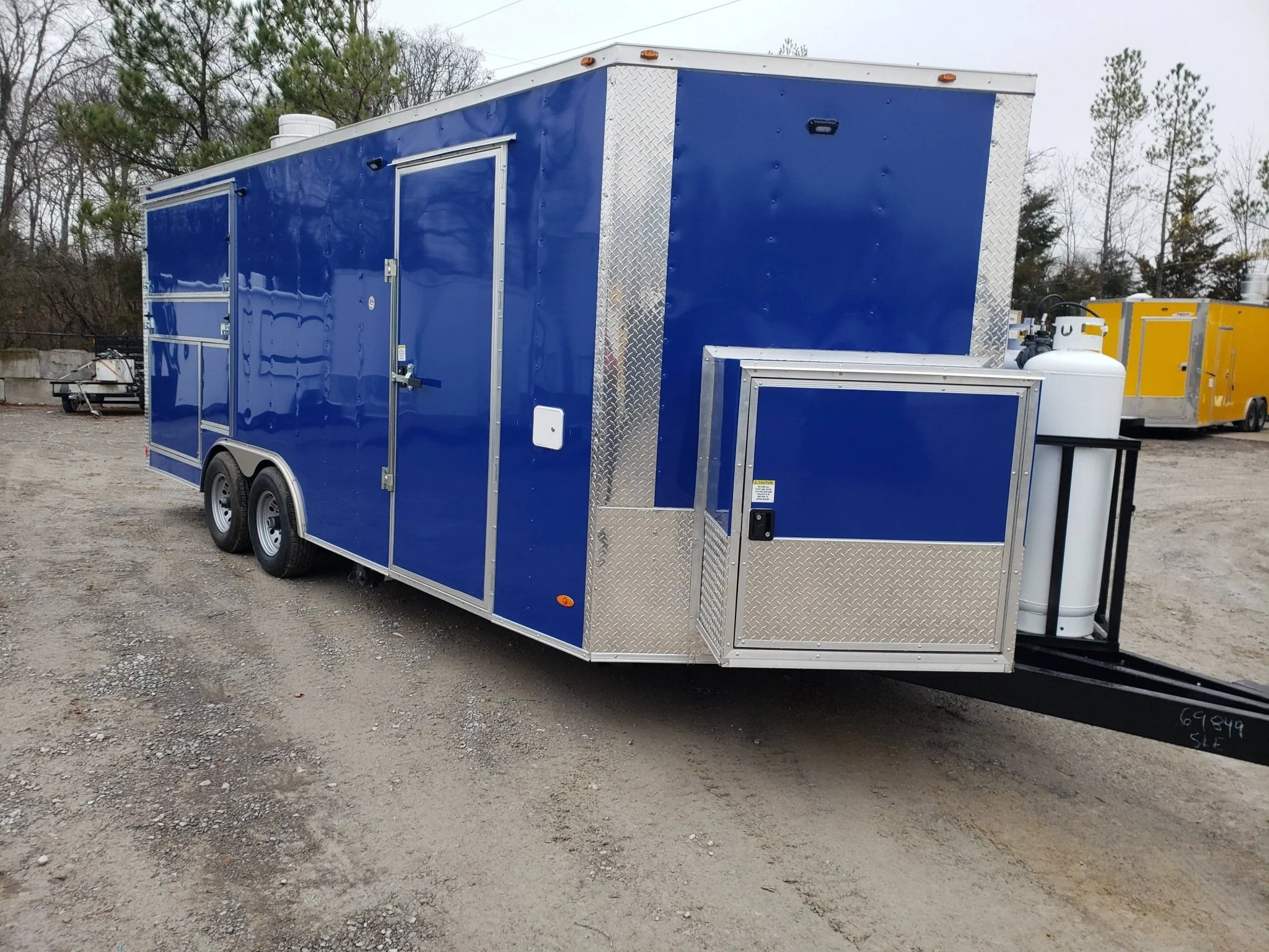 366-8.5-x-20-cobalt-blue-bbq-porch-concession-trailer-3.webp 8.5' x 20' Cobalt Blue BBQ Porch Concession Trailer