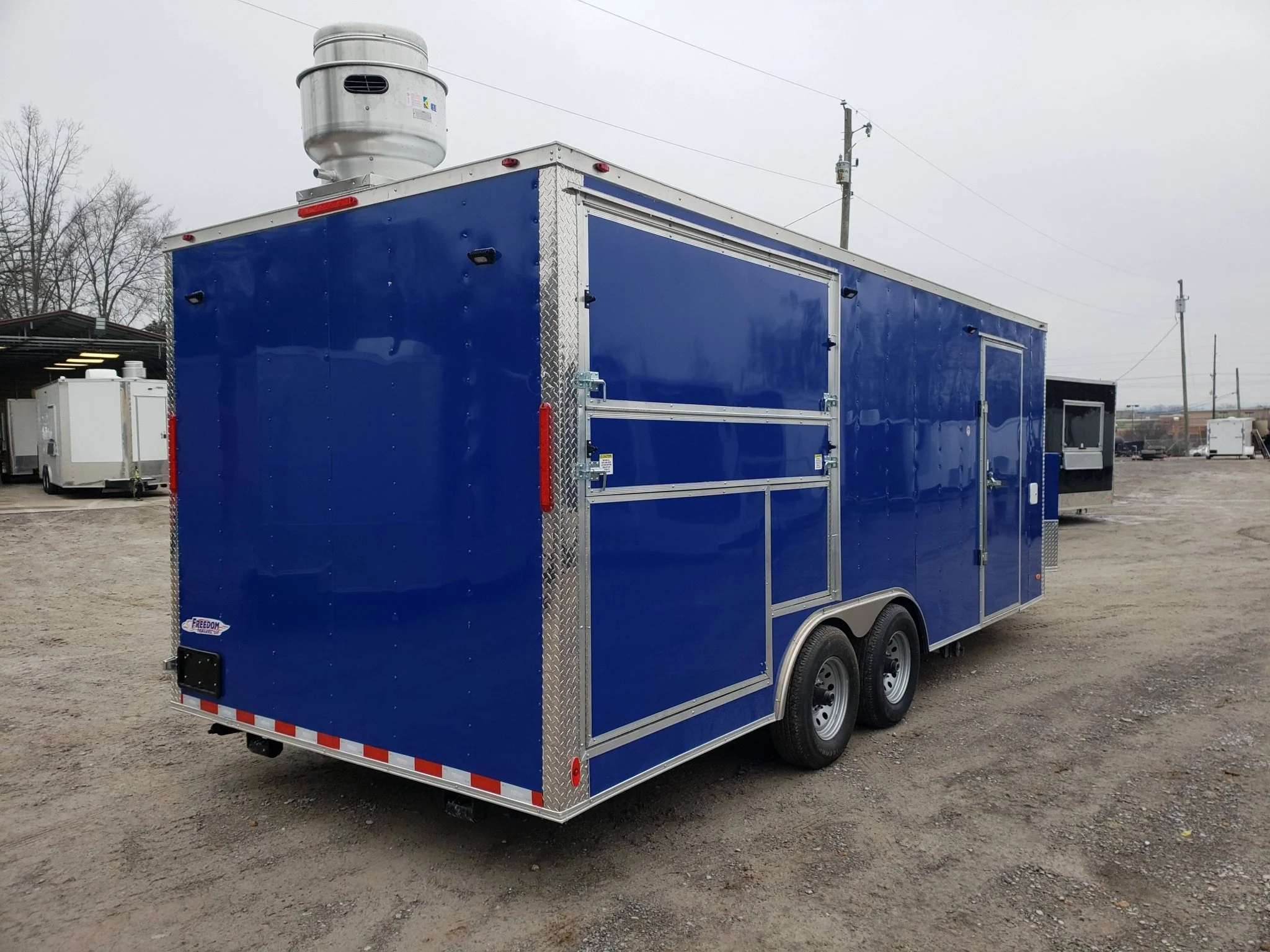 366-8.5-x-20-cobalt-blue-bbq-porch-concession-trailer-4.webp 8.5' x 20' Cobalt Blue BBQ Porch Concession Trailer