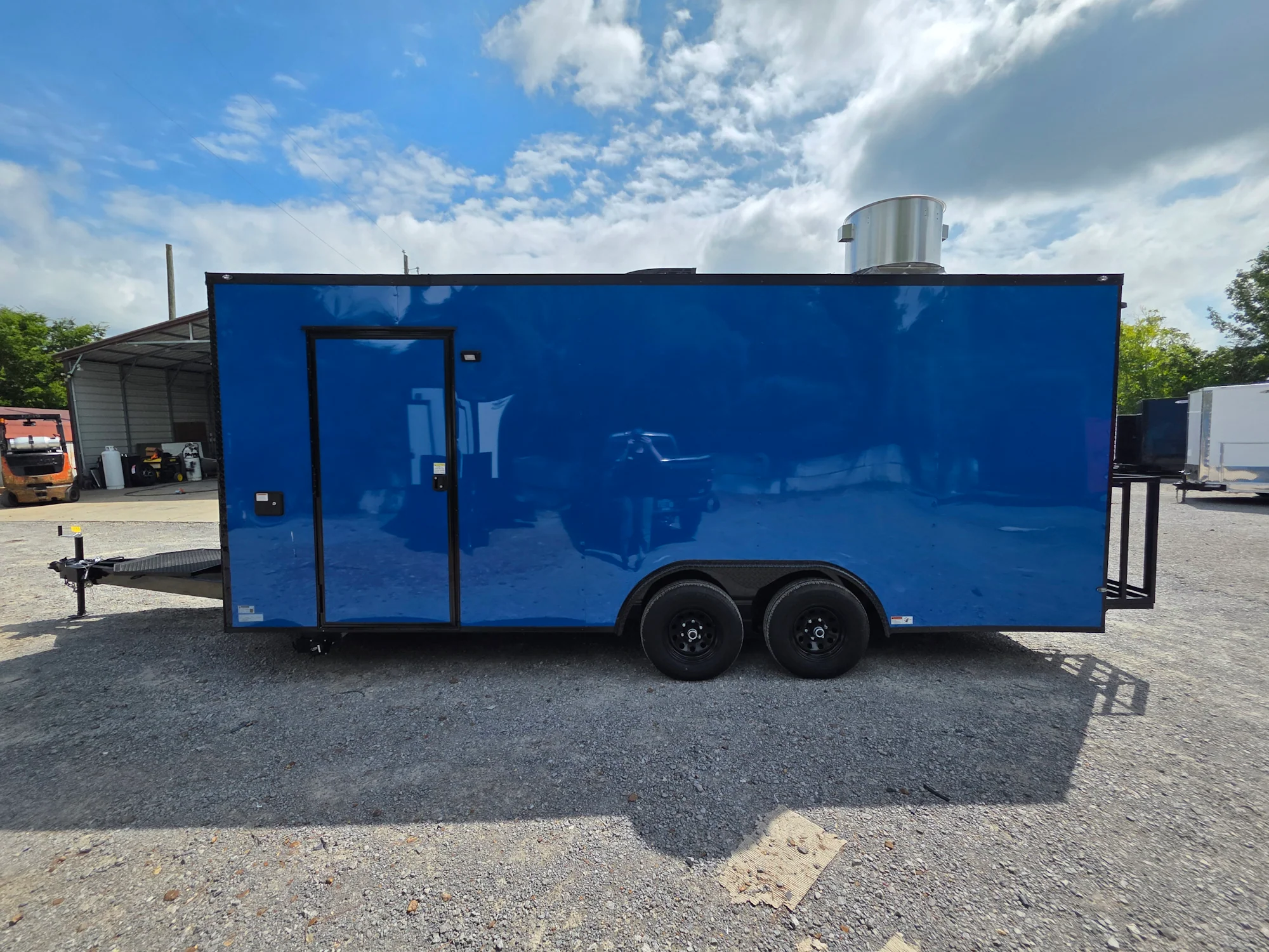 368-8.5-x-20-cobalt-blue-concession-trailer-food-event-catering-5.webp 8.5' X 20' Cobalt Blue Concession Trailer Food Event Catering