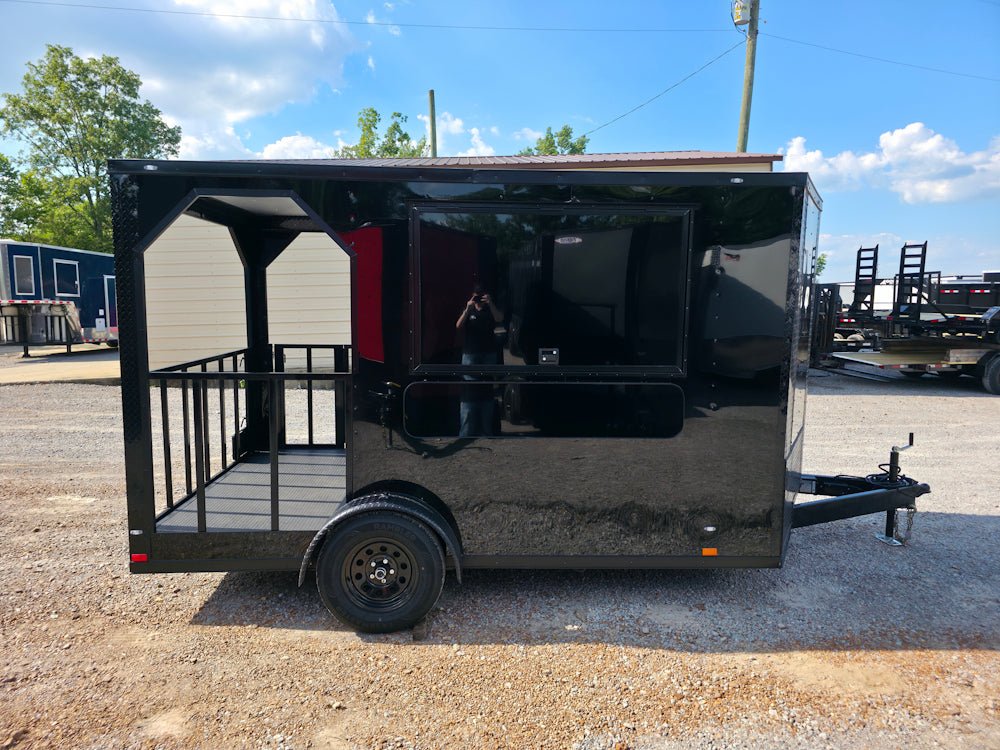 4-7-x-12-black-with-blackout-elite-porch-trailer-with-built-in-sink-8.jpg 7' X 12' Black With Blackout Elite Porch Trailer With Built-In Sink