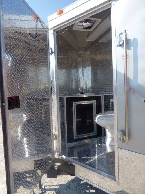 406-8.5-x-20-concession-food-trailer-silver-frost-catering-event-23.jpg 8.5' x 20' Concession Food Trailer Silver Frost Catering Event