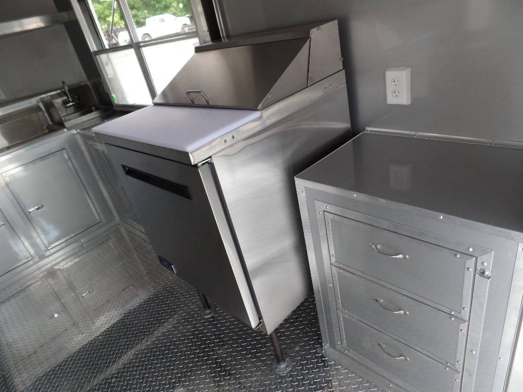 426-8.5-x-20-concession-trailer-red-bbq-food-event-catering-2.jpg 8.5' x 20' Concession Trailer Red BBQ Food Event Catering