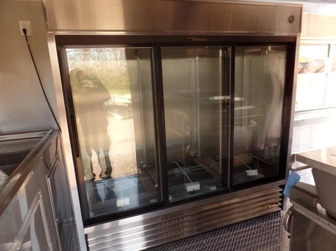 427-8.5-x-20-concession-trailer-silver-frost-food-event-catering-12.jpg 8.5' x 20' Concession Trailer Silver Frost Food Event Catering