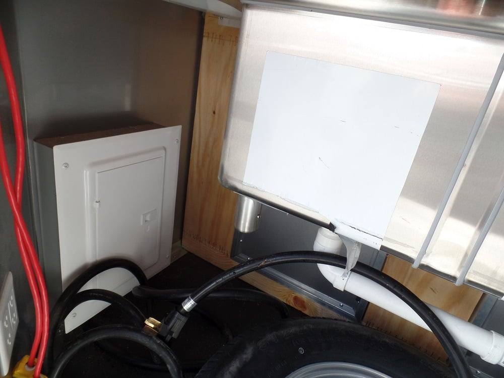 428-8.5-x-20-concession-trailer-yellow-food-event-catering-4.jpg 8.5' x 20' Concession Trailer Yellow Food Event Catering