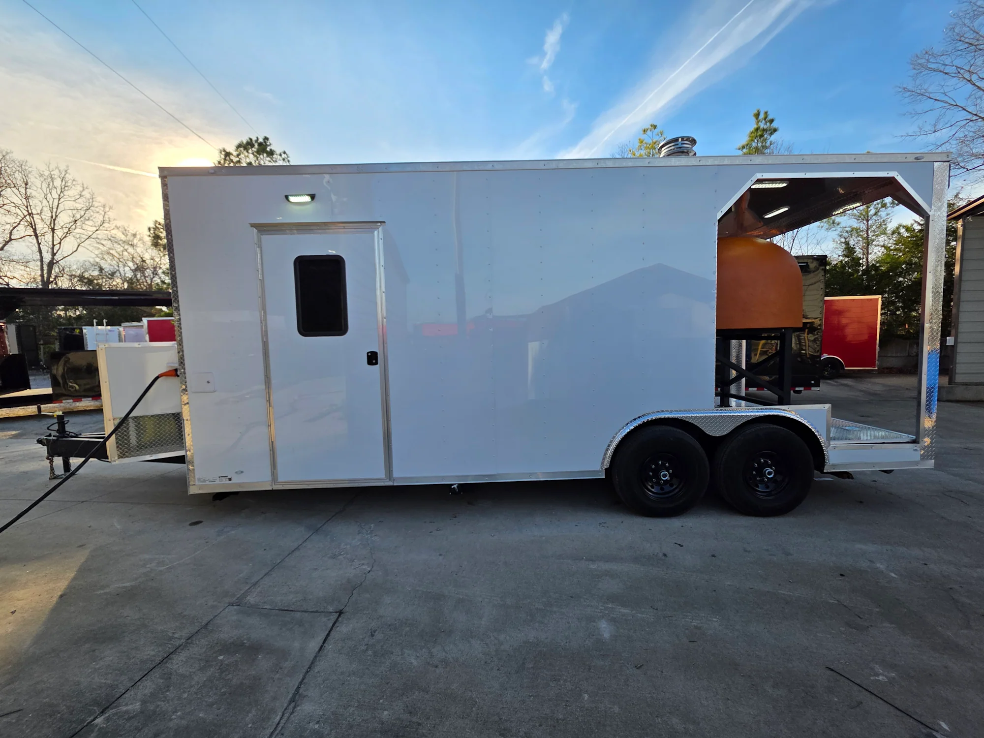 430-8.5-x-20-custom-concession-pizza-event-catering-5.webp 8.5' X 20' Custom Concession Pizza Event Catering
