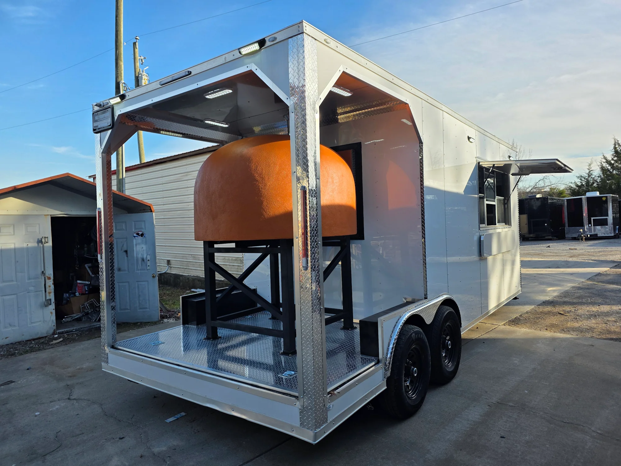 430-8.5-x-20-custom-concession-pizza-event-catering-9.webp 8.5' X 20' Custom Concession Pizza Event Catering
