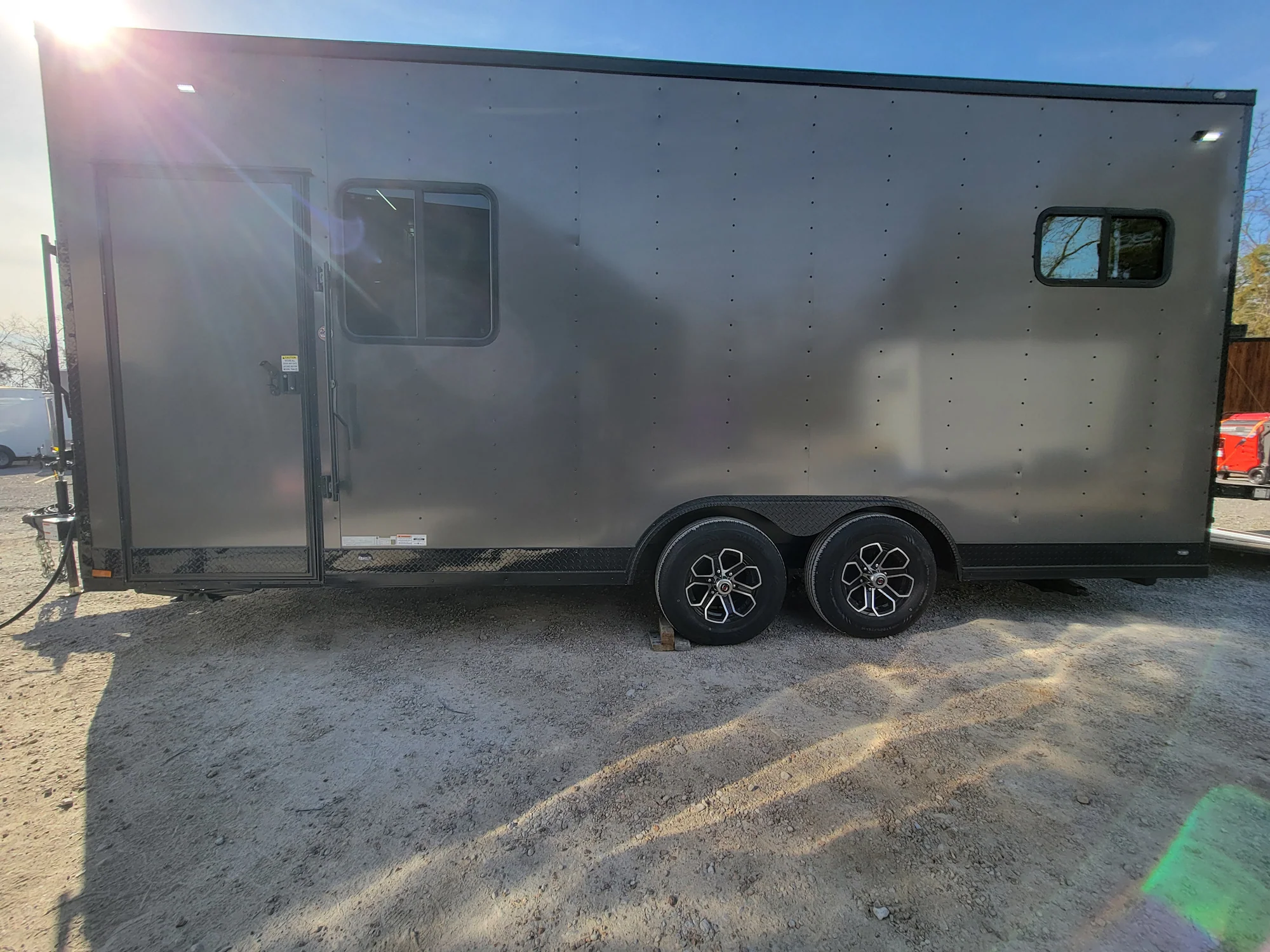 432-8.5-x-20-custom-enclosed-trailer-charcoal-with-blackout-office-and-mobile-command-11.webp 8.5' X 20' Custom Enclosed Trailer Charcoal With Blackout Office and Mobile Command