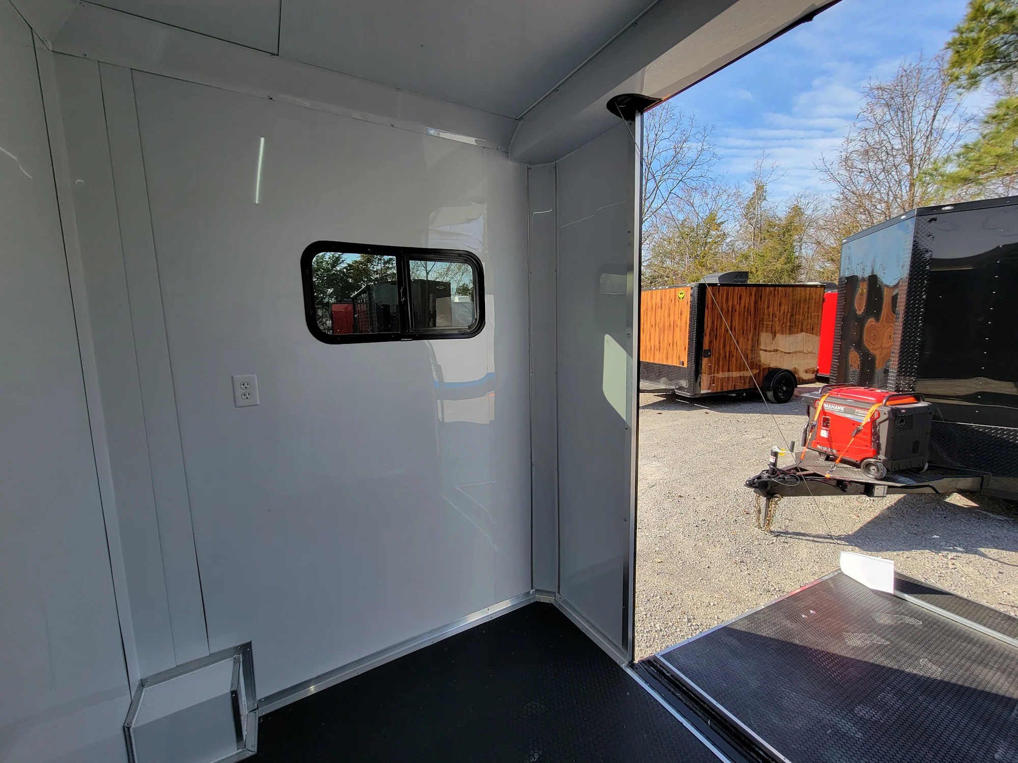 432-8.5-x-20-custom-enclosed-trailer-charcoal-with-blackout-office-and-mobile-command-23.webp 8.5' X 20' Custom Enclosed Trailer Charcoal With Blackout Office and Mobile Command