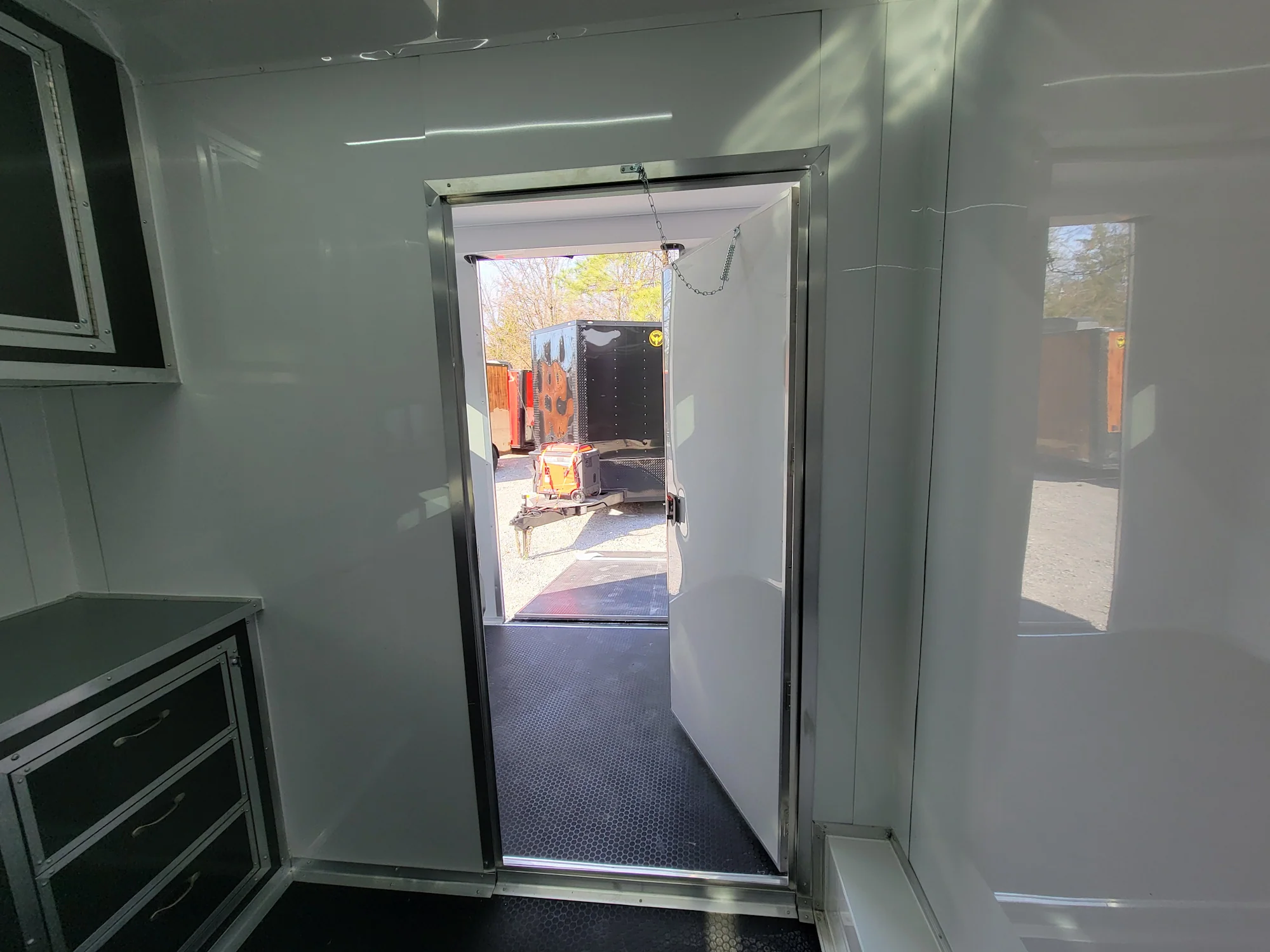 432-8.5-x-20-custom-enclosed-trailer-charcoal-with-blackout-office-and-mobile-command-26.webp 8.5' X 20' Custom Enclosed Trailer Charcoal With Blackout Office and Mobile Command