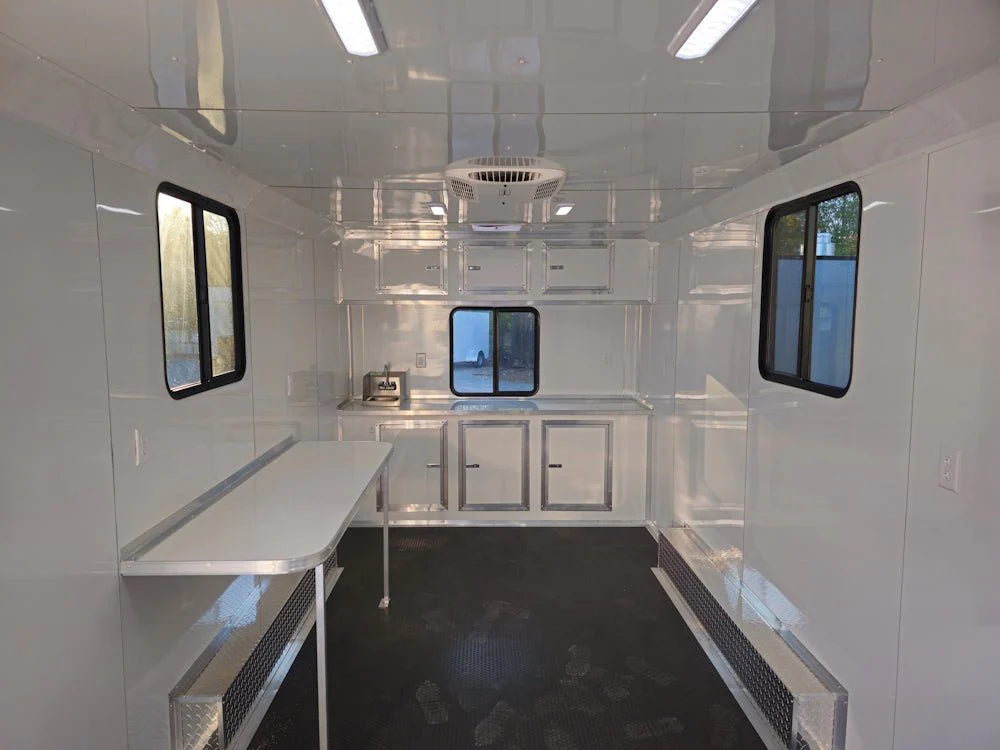 433-8.5-x-20-custom-office-and-mobile-command-center-trailer-11.webp 8.5' X 20' Custom Office and Mobile Command Center Trailer