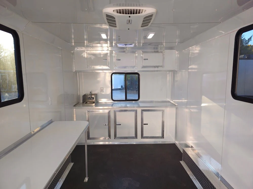 433-8.5-x-20-custom-office-and-mobile-command-center-trailer-12.webp 8.5' X 20' Custom Office and Mobile Command Center Trailer
