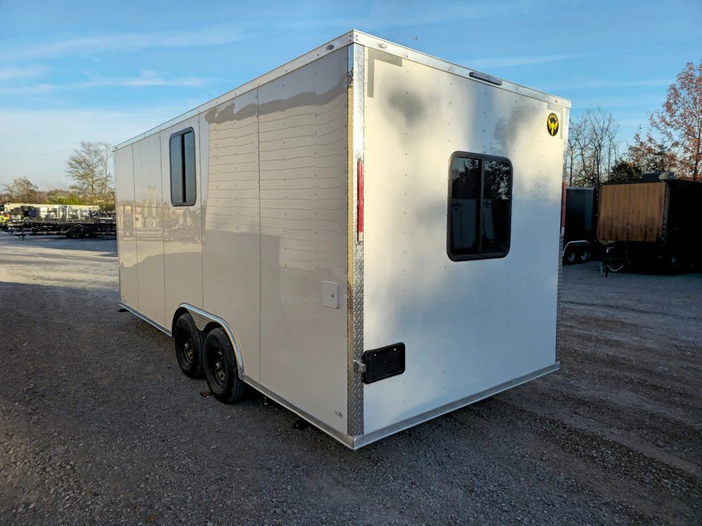 433-8.5-x-20-custom-office-and-mobile-command-center-trailer-7.webp 8.5' X 20' Custom Office and Mobile Command Center Trailer
