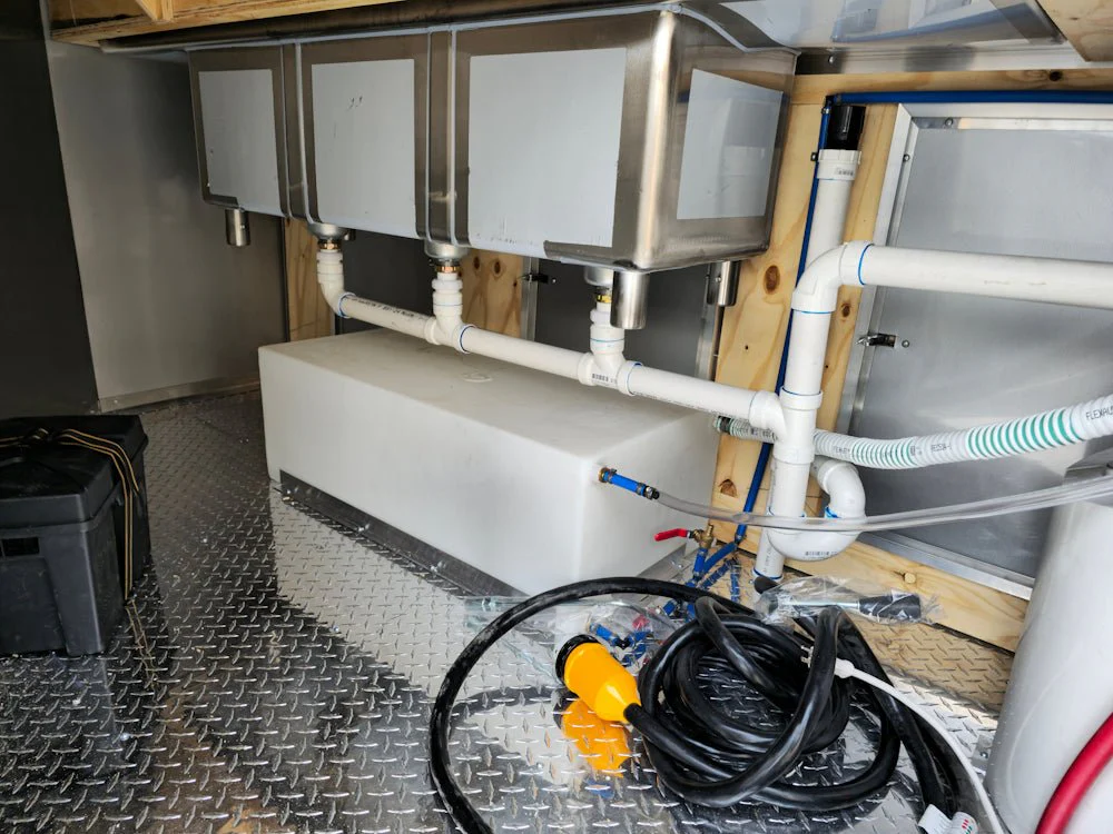 435-8.5-x-20-dove-gray-custom-concession-pizza-trailer-19.webp 8.5' X 20' Dove Gray Custom Concession Pizza Trailer