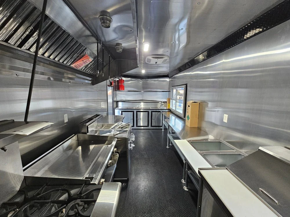 437-8.5-x-20-elite-equipped-silver-frost-concession-trailer-event-catering-30.webp 8.5' X 20' Elite Equipped Silver Frost Concession Trailer Event Catering